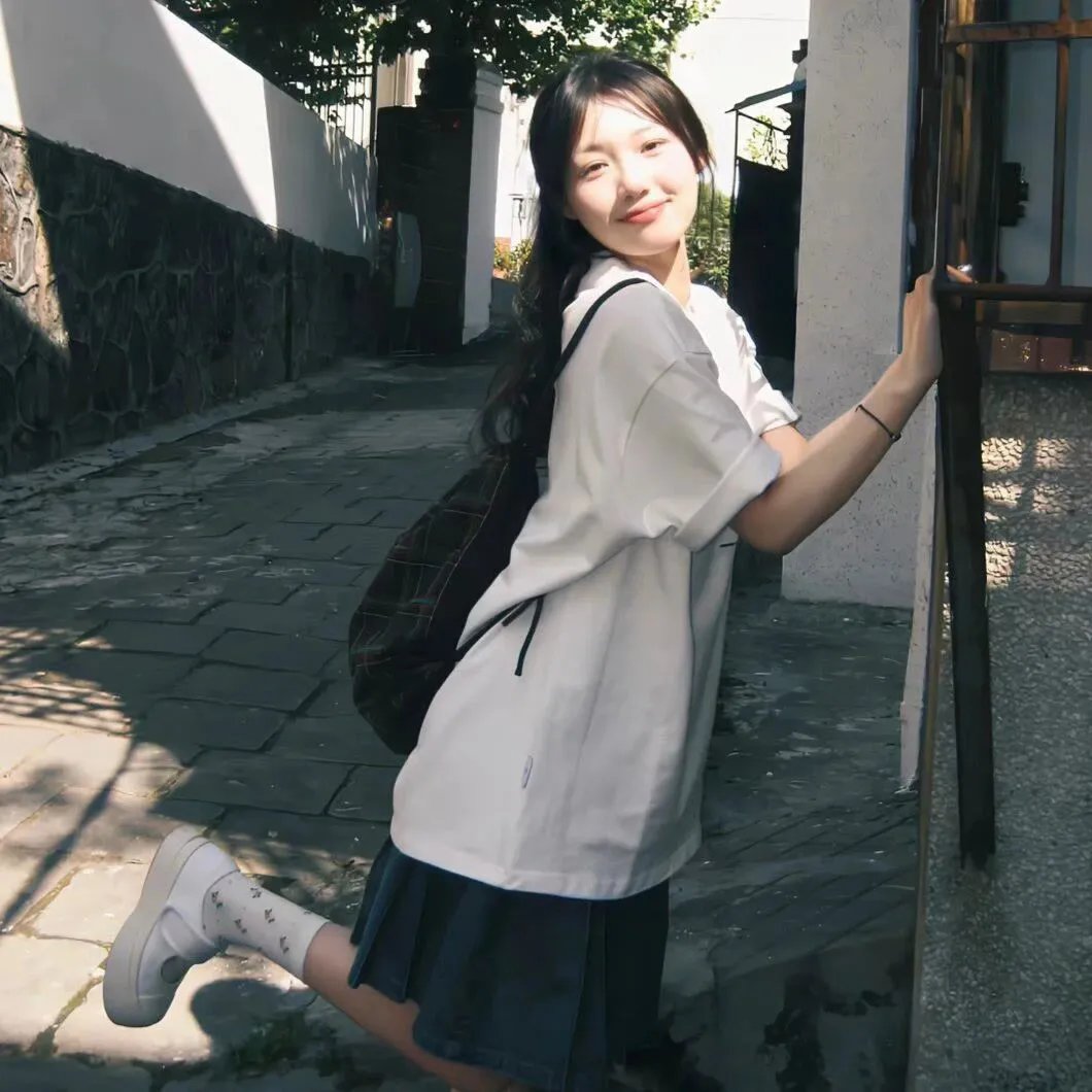 女人是英雄